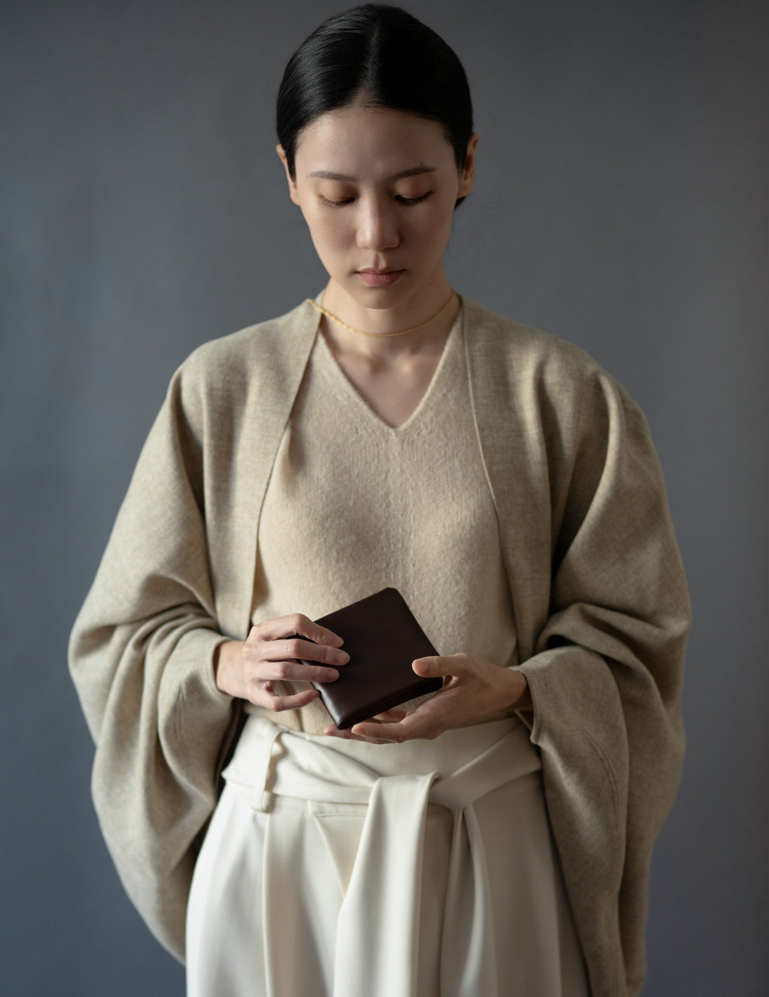 COSMIC WONDER |  Light Leather Bifold Wallet・Brown