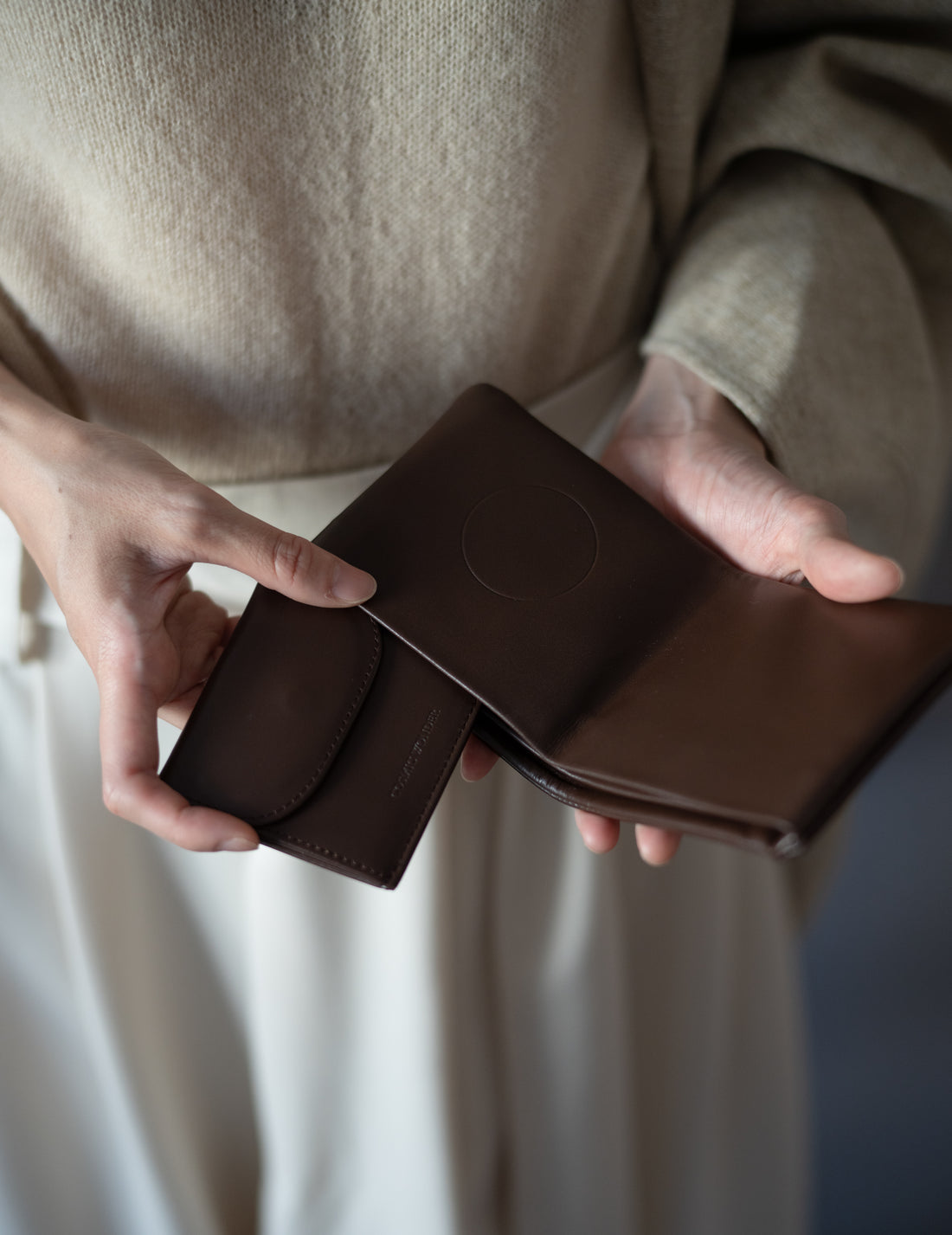 COSMIC WONDER |  Light Leather Bifold Wallet・Brown
