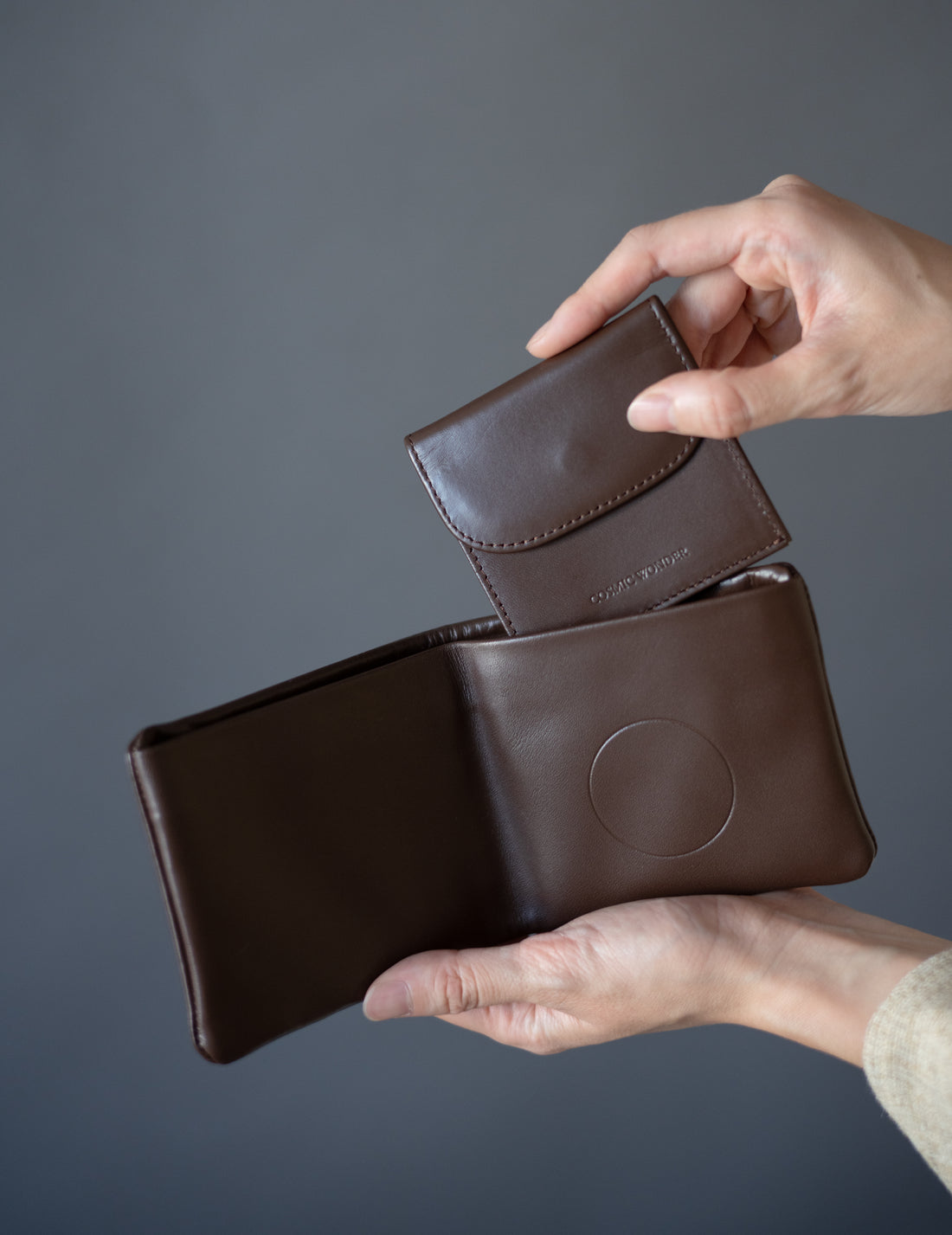 COSMIC WONDER |  Light Leather Bifold Wallet・Brown