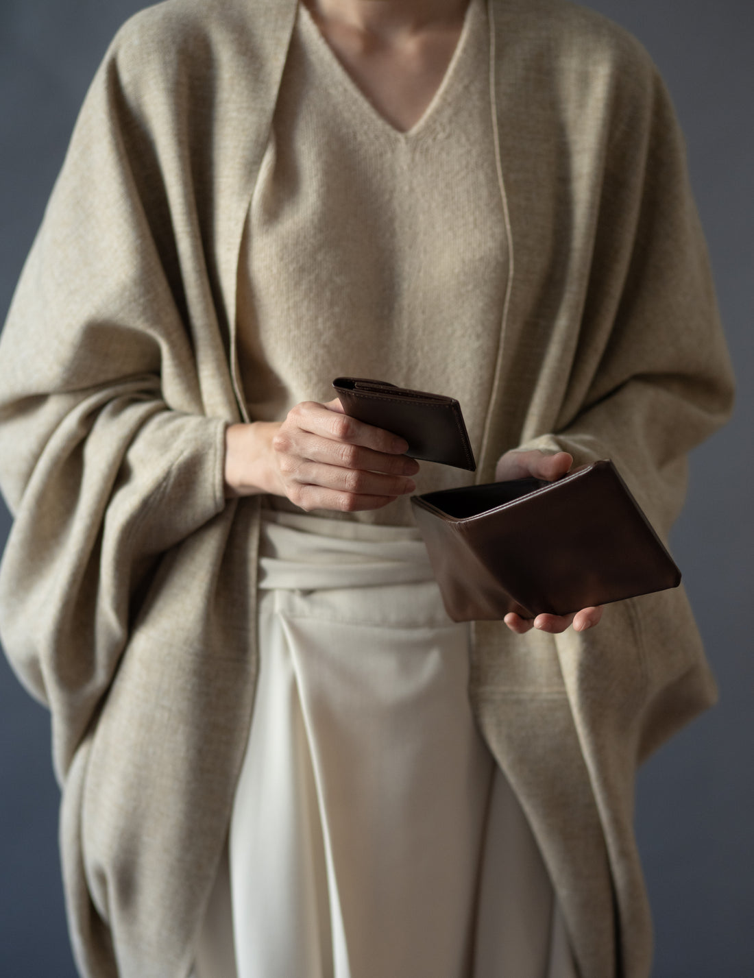 COSMIC WONDER |  Light Leather Bifold Wallet・Brown