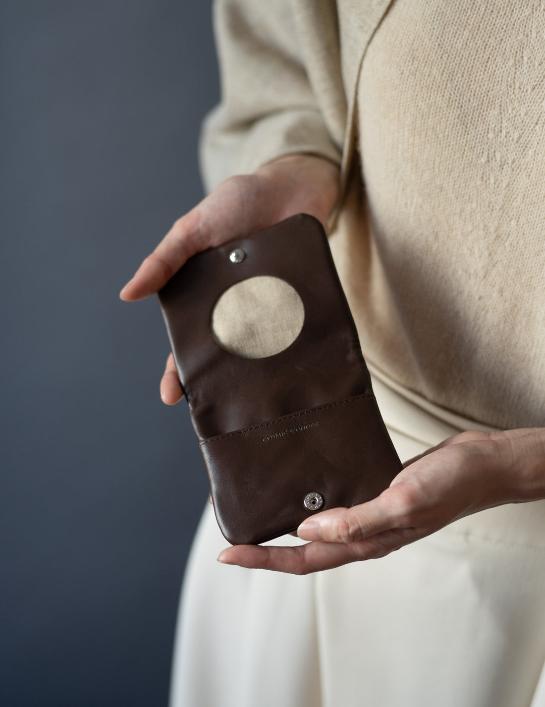 COSMIC WONDER |  Light leather coin case・Brown