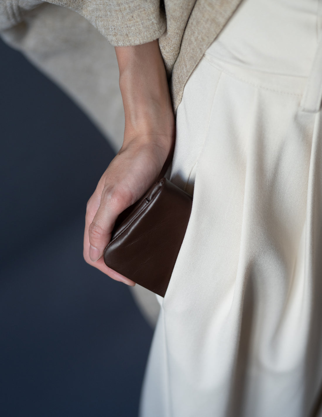 COSMIC WONDER |  Light leather coin case・Brown