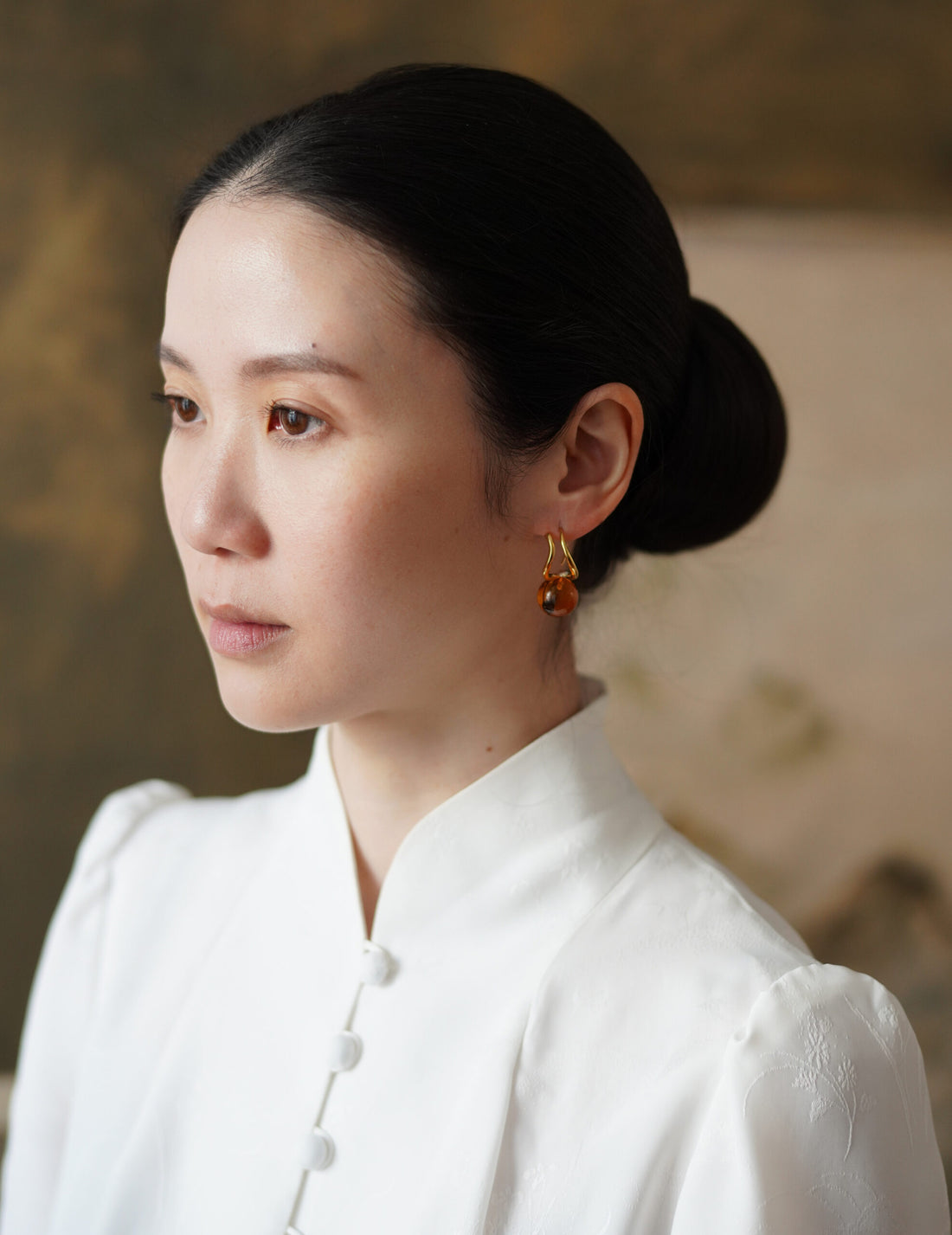 PLOW | Wave Pierces Calm・Earrings & Amber Brown Charm Set