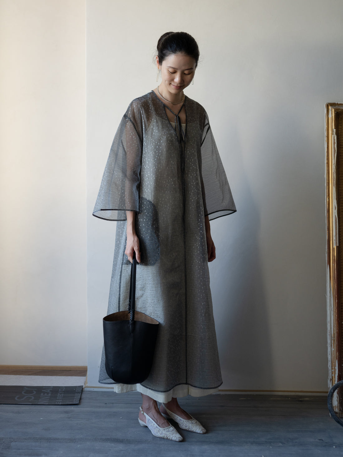 Floral Jacquard Sheer Dress・Black