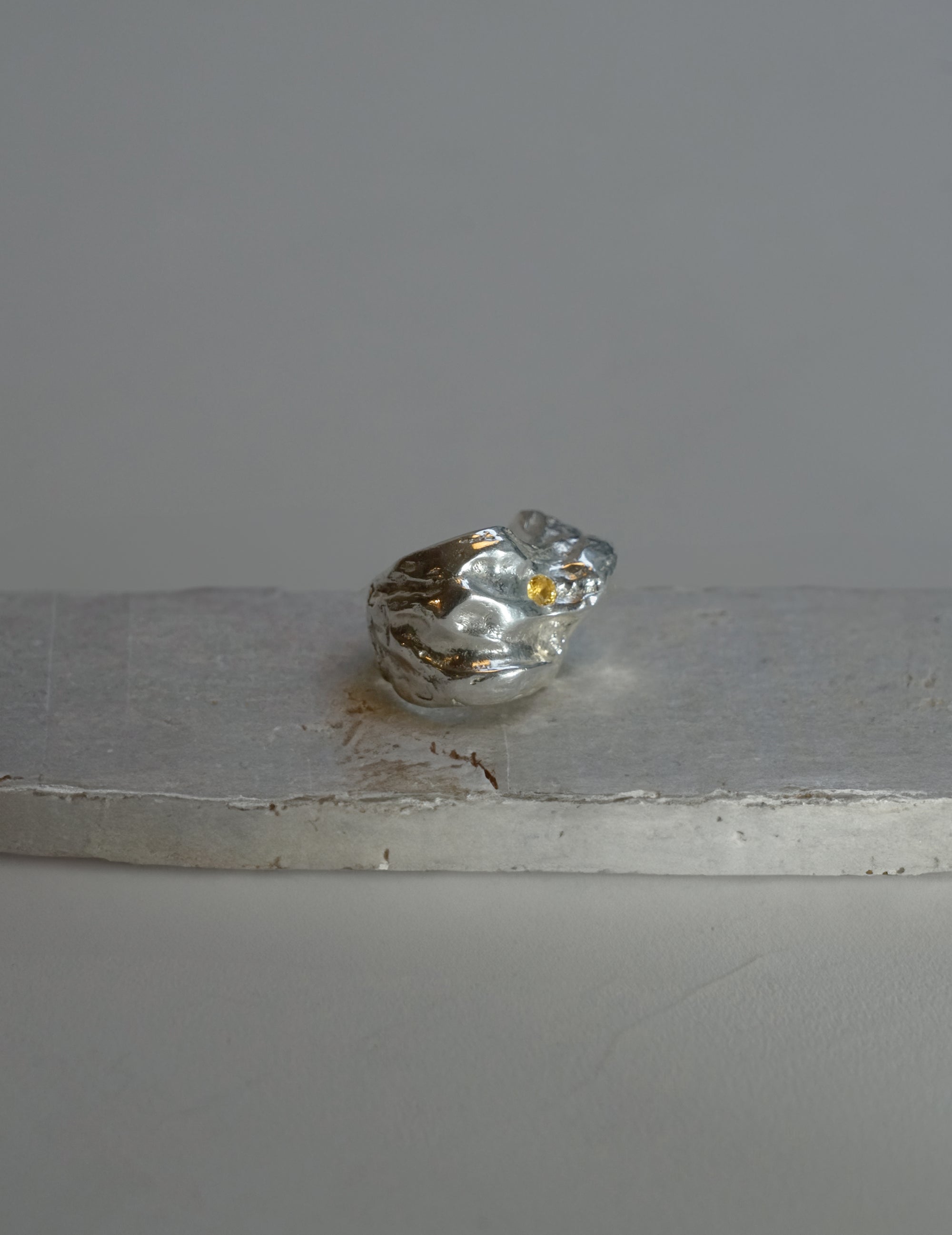 KATARZYNA CICHY | Ascent Yellow Sapphire Ring