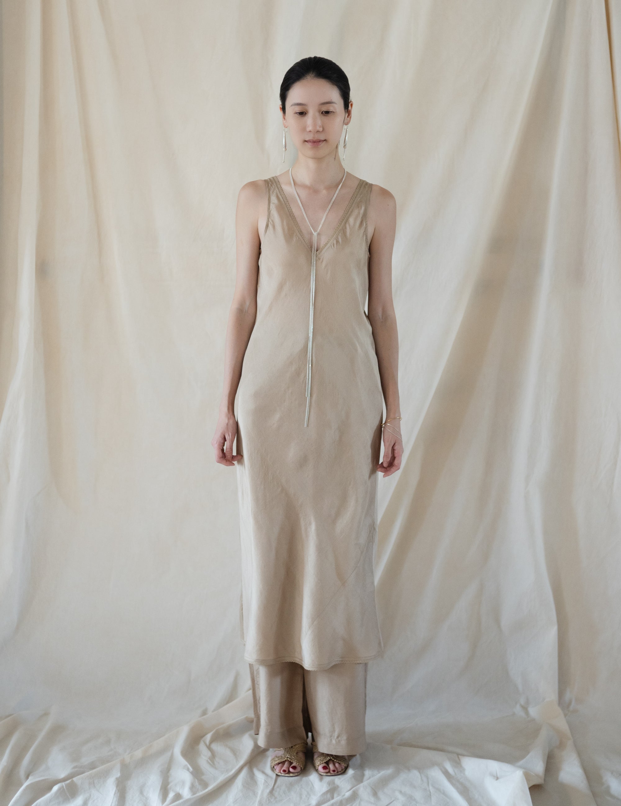 Rubia & Neel | DAPHNE LONG SLIPDRESS・Gold