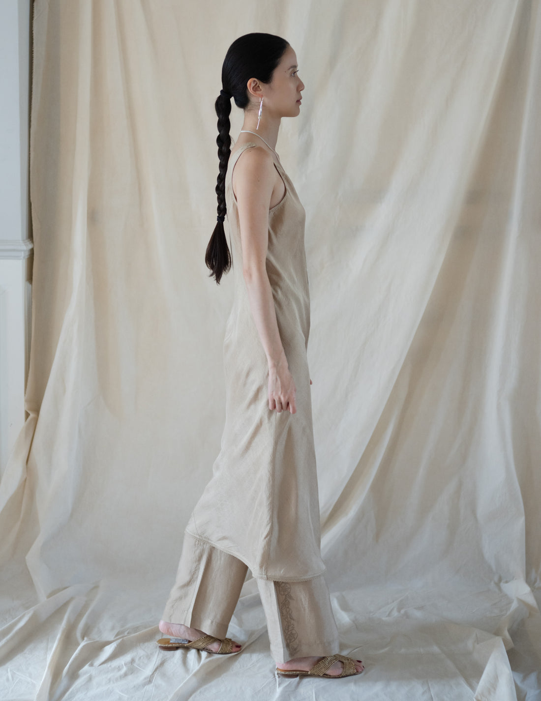 Rubia & Neel | DAPHNE LONG SLIPDRESS・Gold