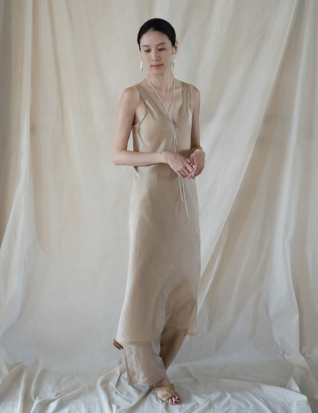 Rubia & Neel | DAPHNE LONG SLIPDRESS・Gold