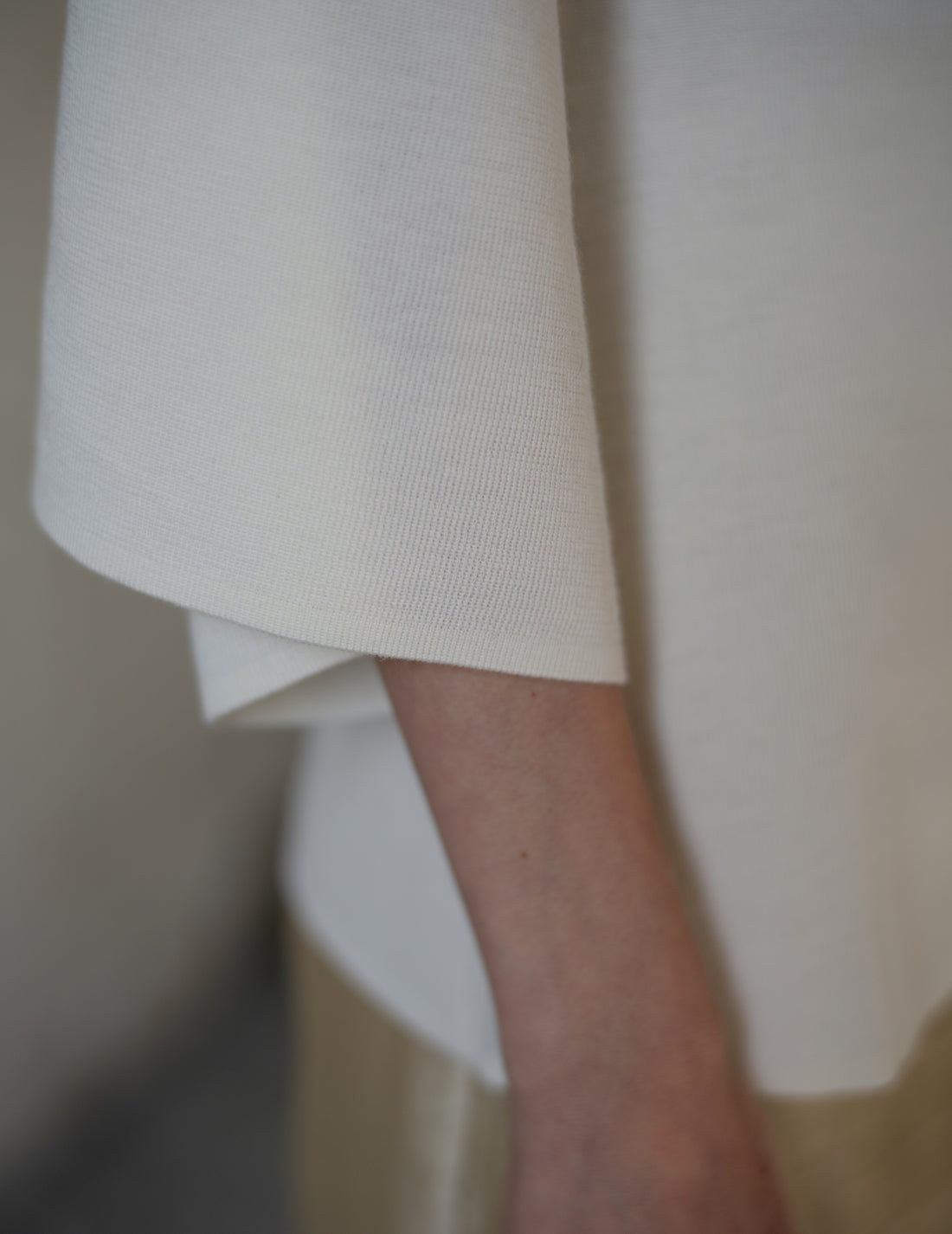 KAMA Merino Wool Top・Stone