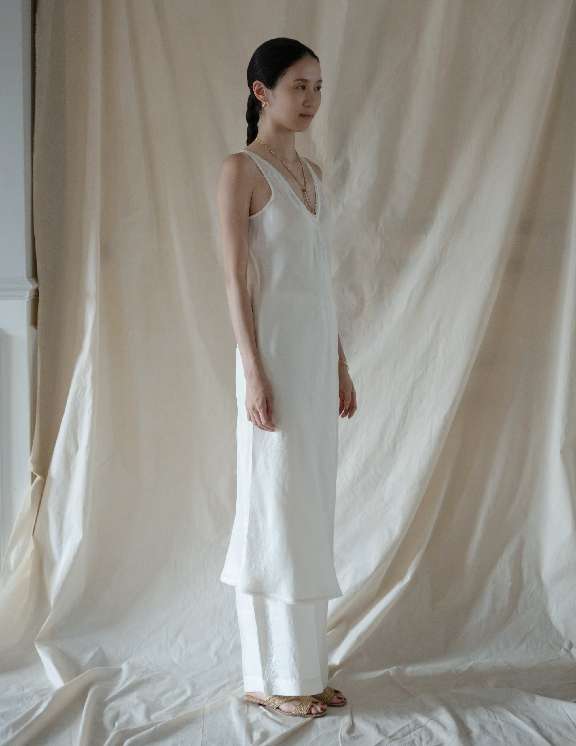 Rubia & Neel | DAPHNE LONG SLIPDRESS・White