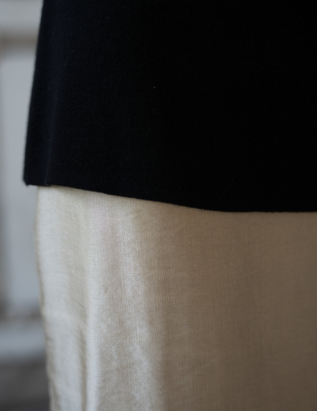 KAMA Merino Wool Top・Black