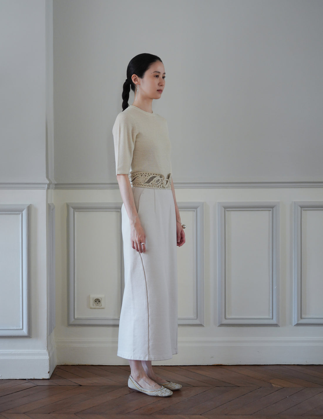 Mark Kenly Domino Tan ｜ Kami Cashmere Top・Ivory