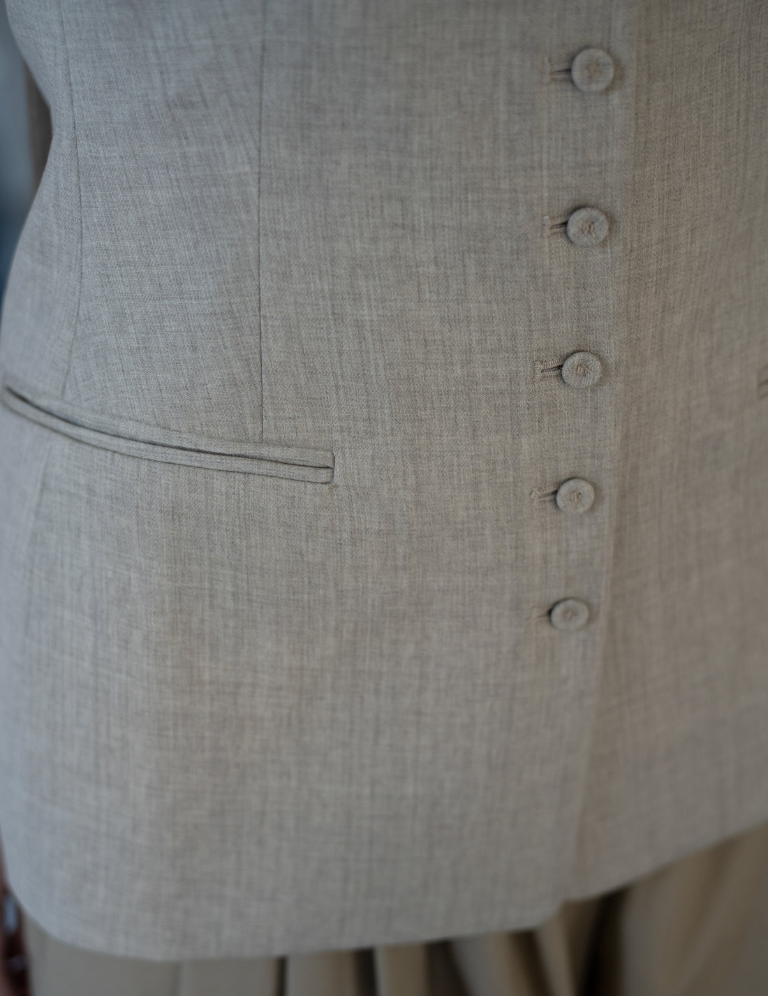 True Soft Wool Tailored Top・Sand