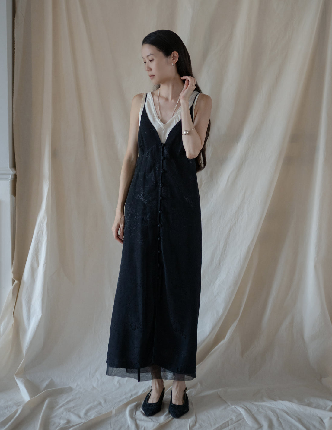 Rubia & Neel | DAPHNE LONG SLIPDRESS・White