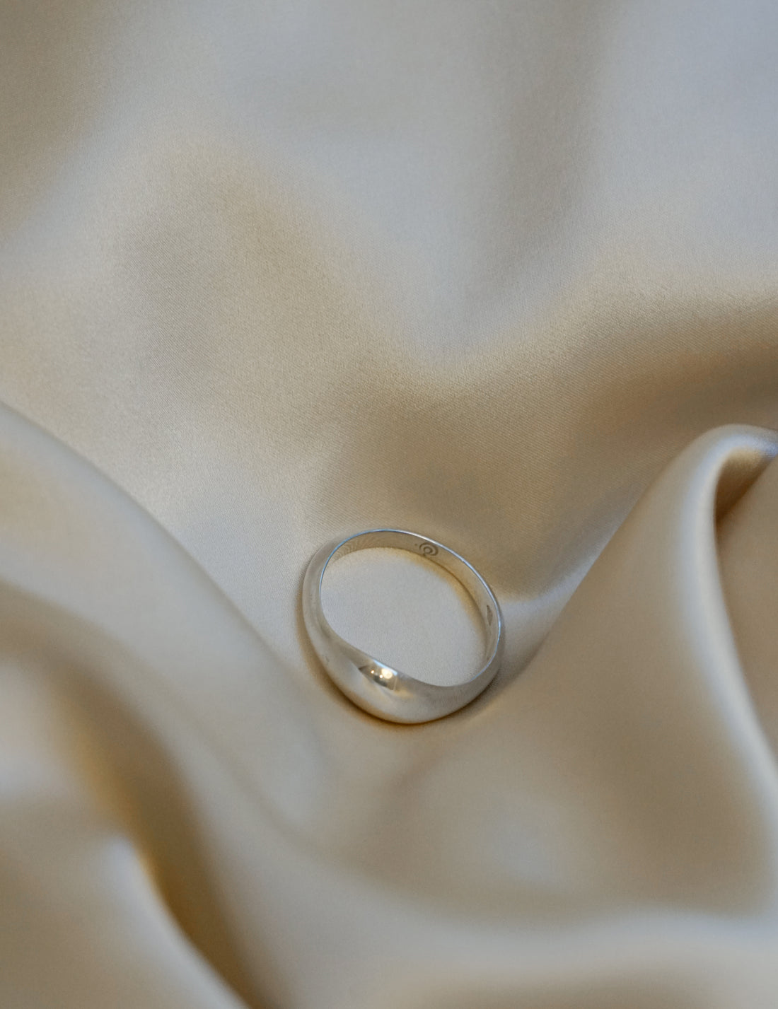 KATARZYNA CICHY | Delos Scarf Ring・Small