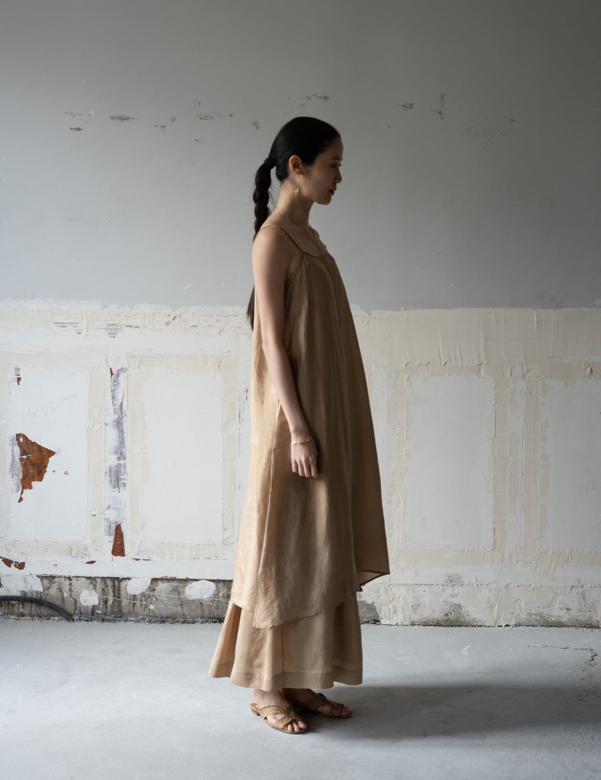 Pandora Silk Slip Dress・Gold