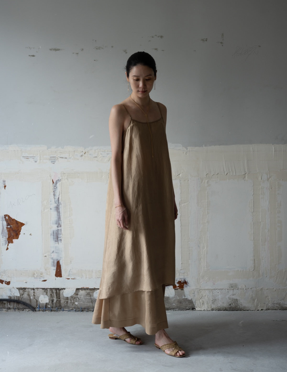 Pandora Silk Slip Dress・Gold