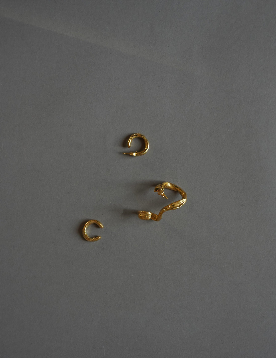 Vibe Harsløf｜DRIP Small Earring・Gold