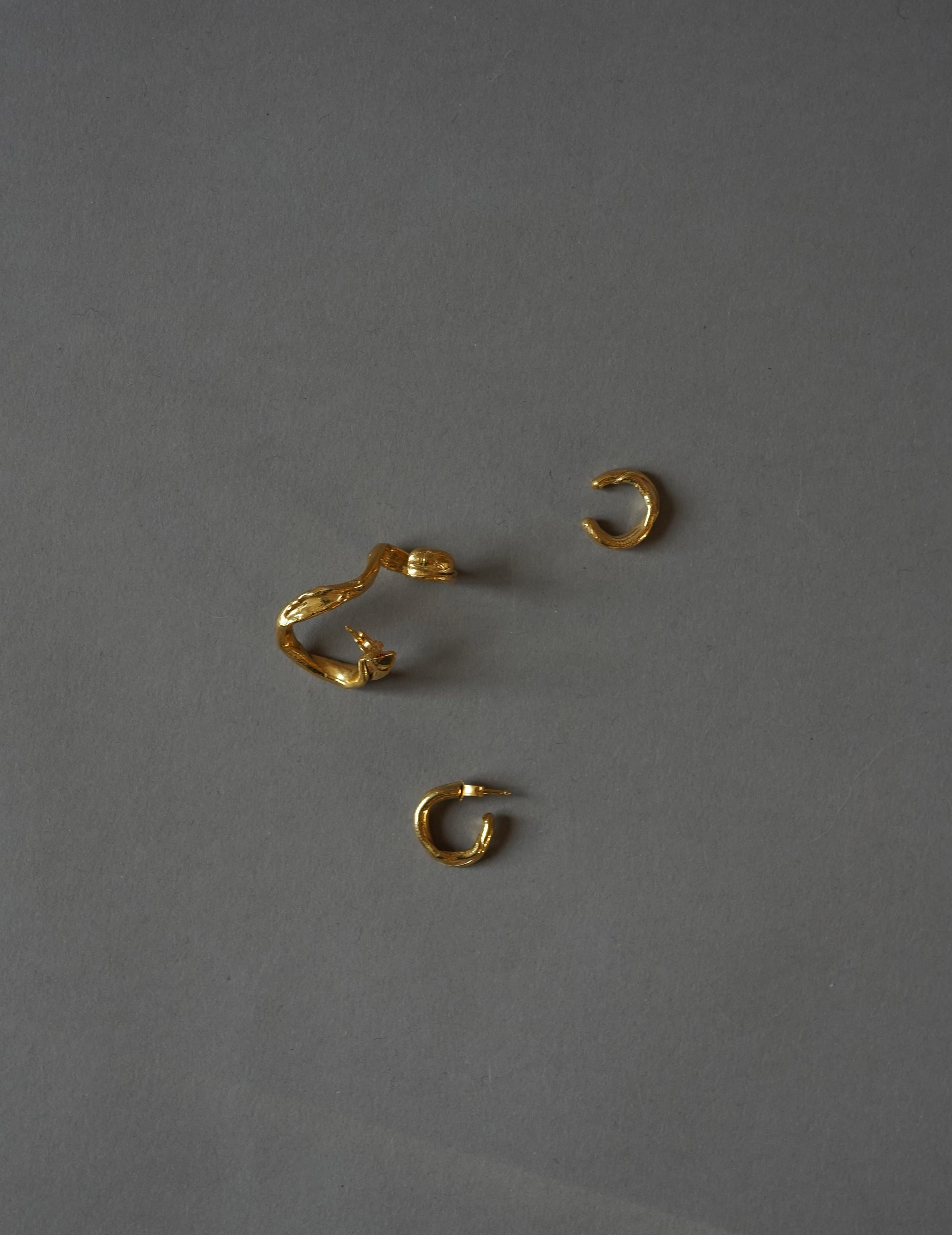 DRIP CHUNKY EAR CUFF・Gold