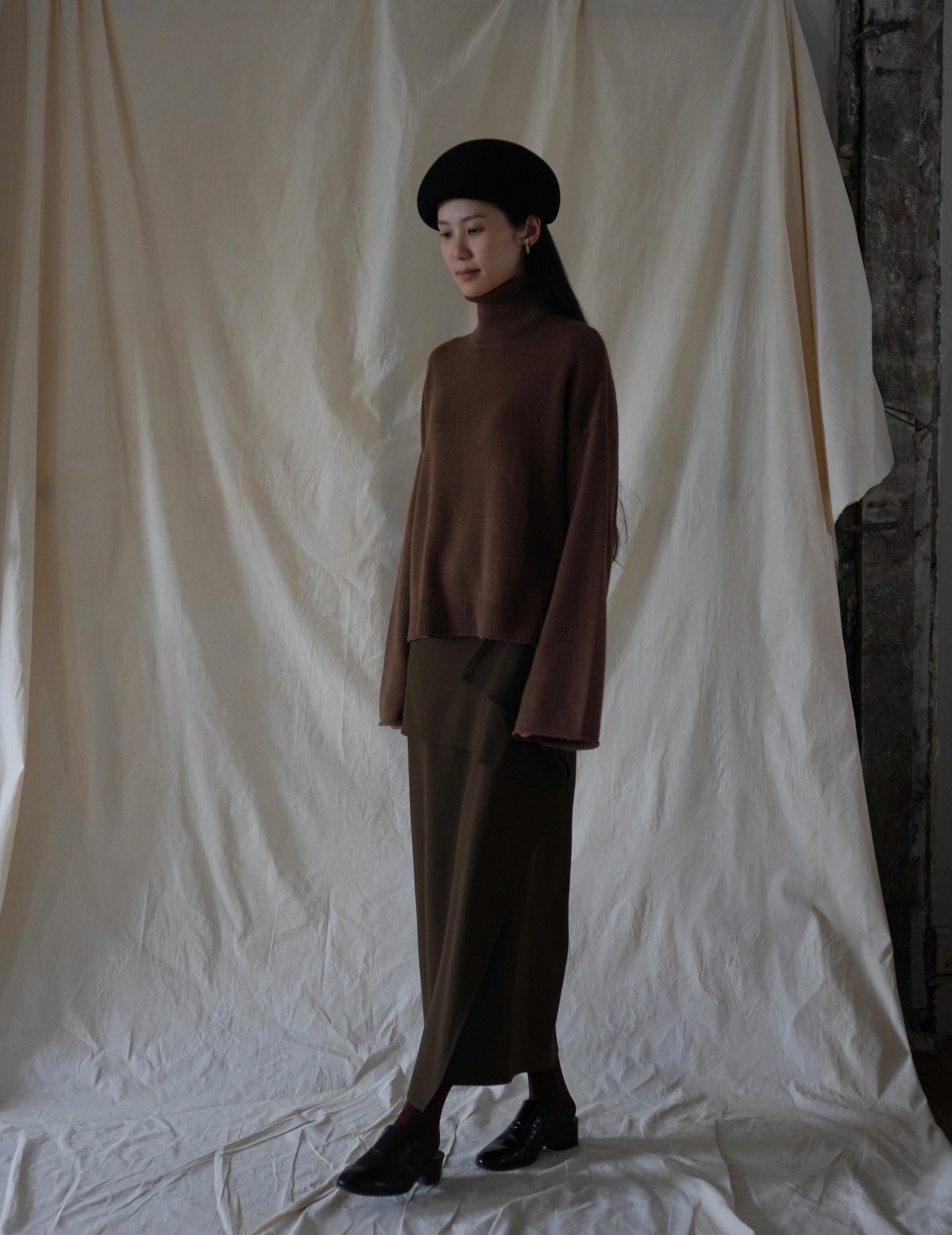 ALICIA SWEATER - Khaki Brown