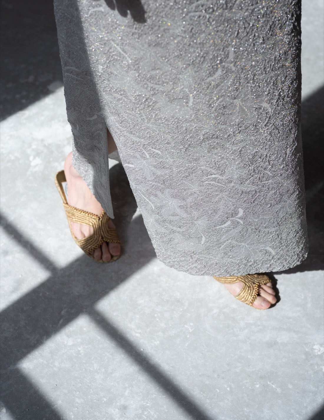 Floral Jacquard Sheer Knit Dress・Grey
