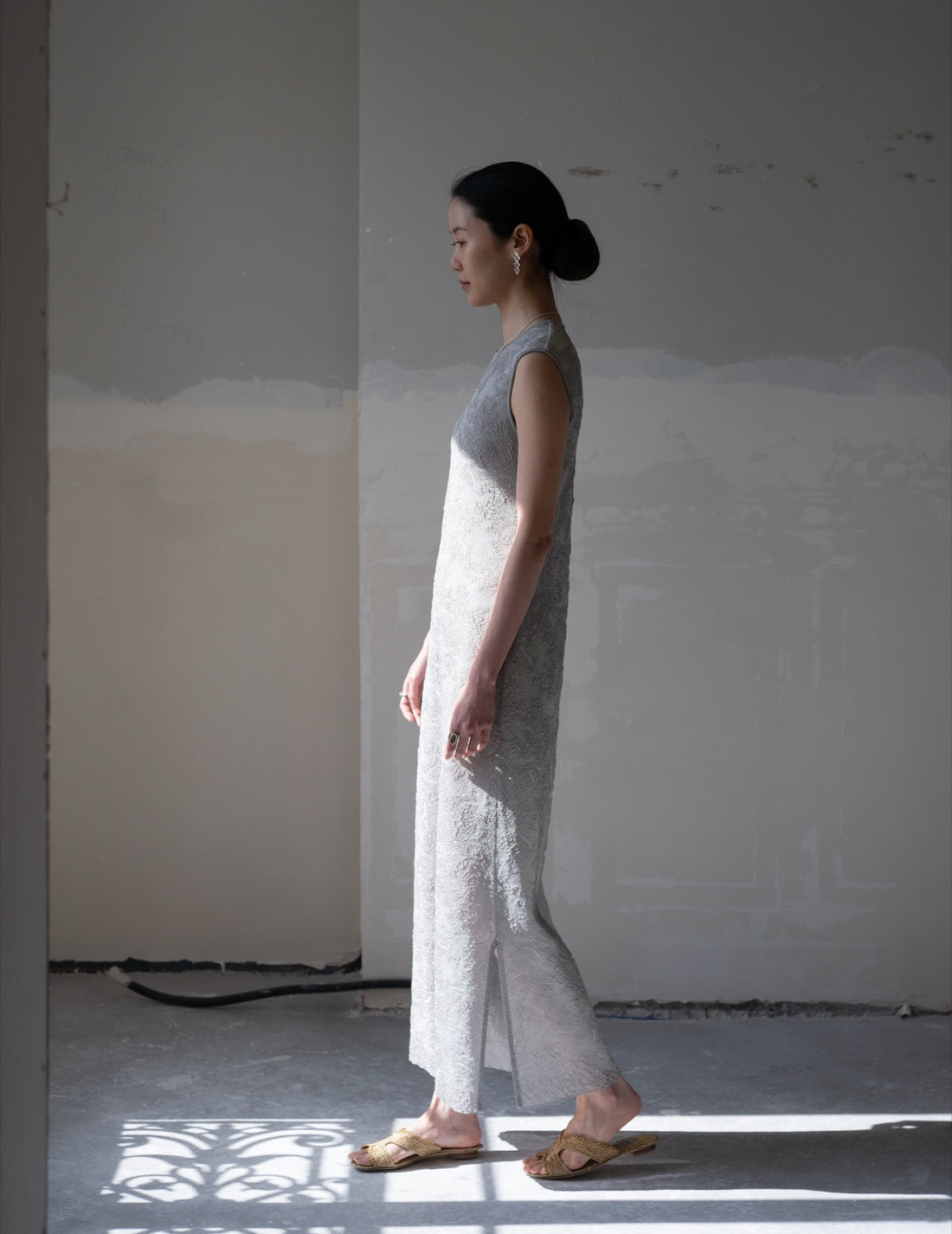 Floral Jacquard Sheer Knit Dress・Grey