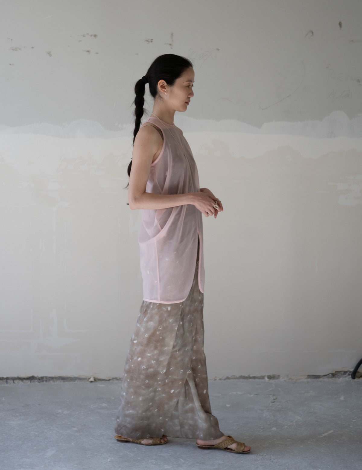 Draped Jersey Sheer Sleeveless Top・Pink