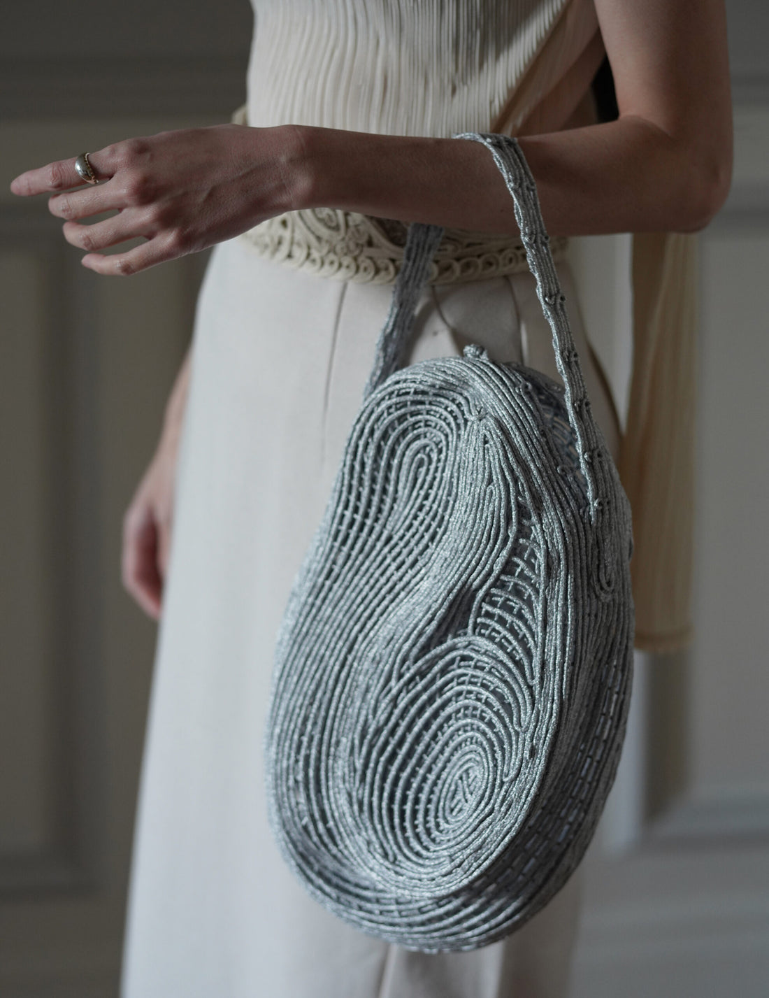 Mame Kurogouchi | Cording Embroidery Stone Round Shape Mini Bag・Silver