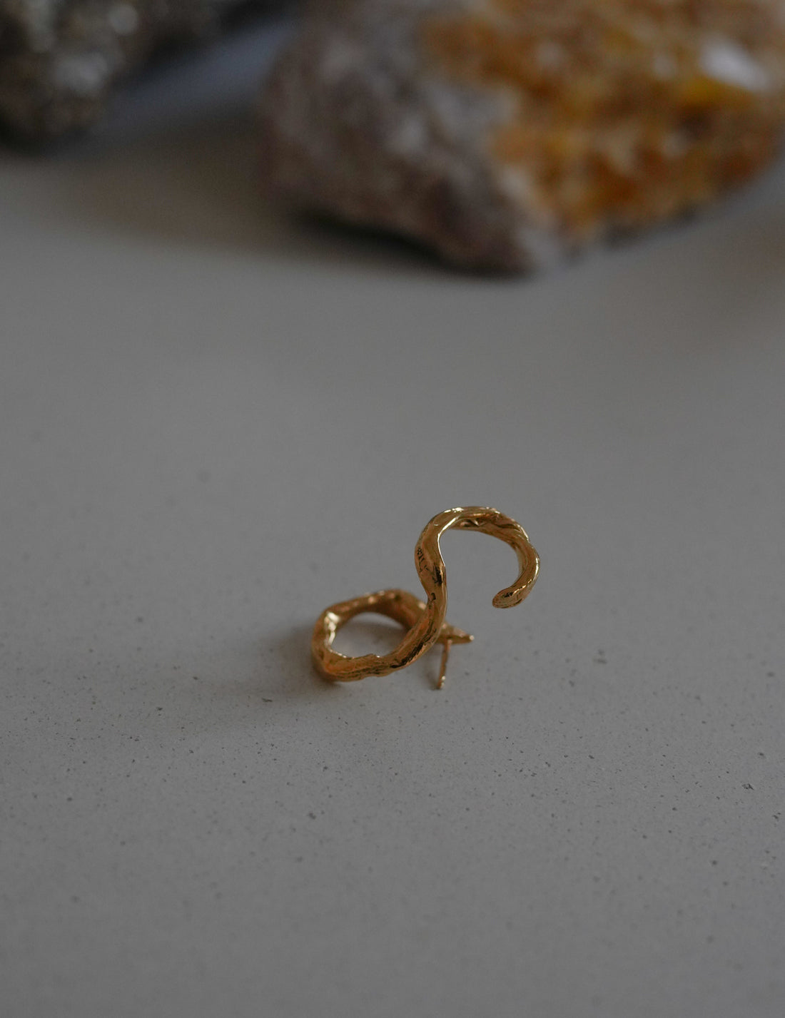 DRIP EARCRAWLER・Gold