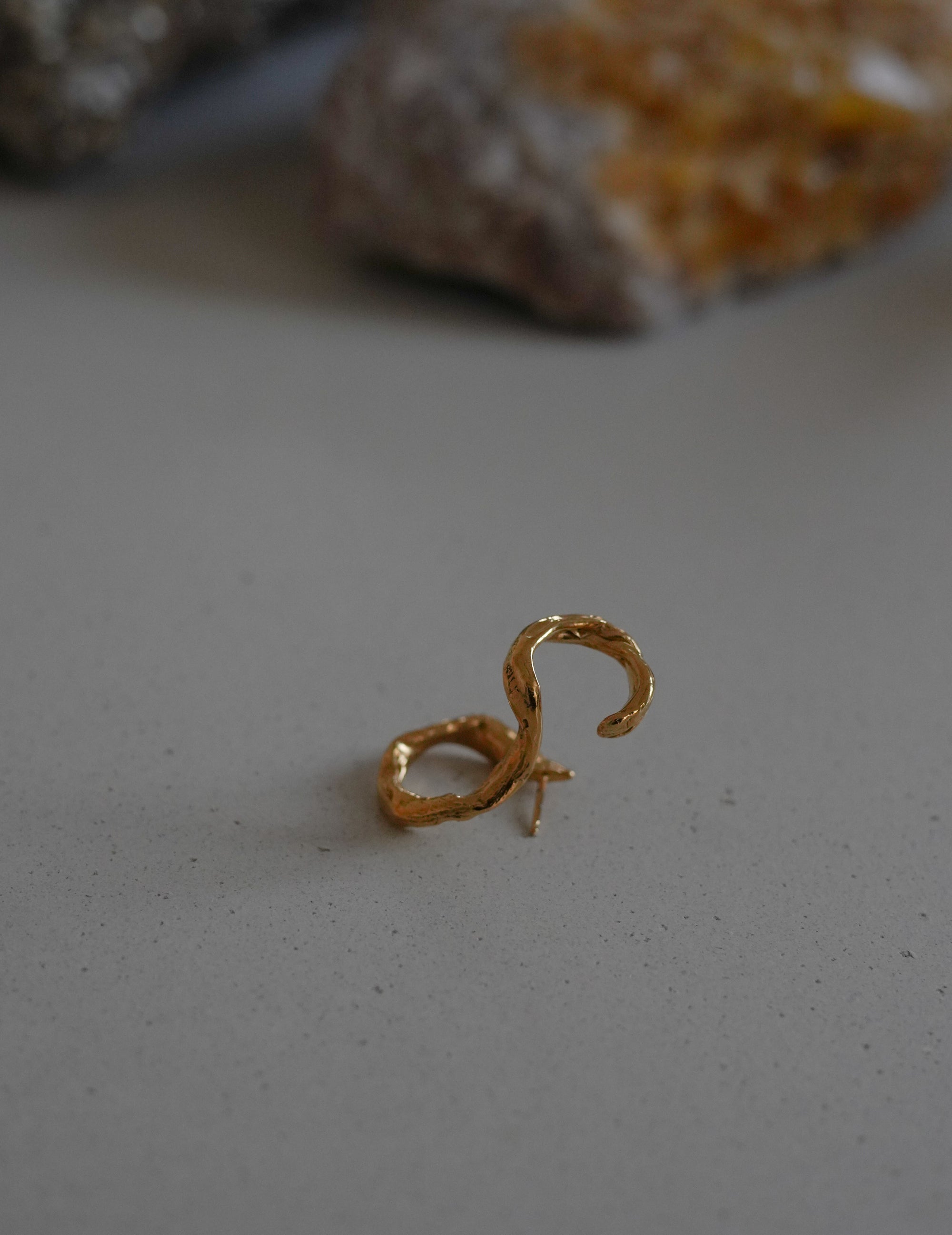 DRIP EARCRAWLER・Gold