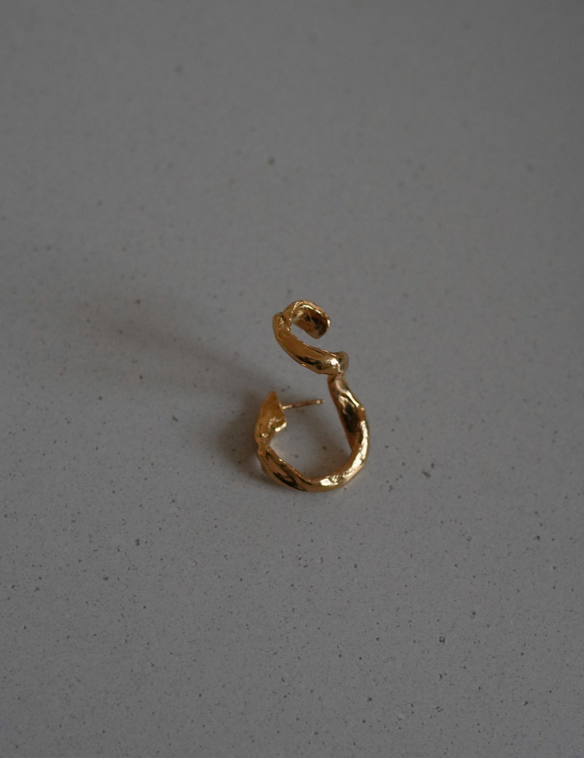 DRIP EARCRAWLER・Gold