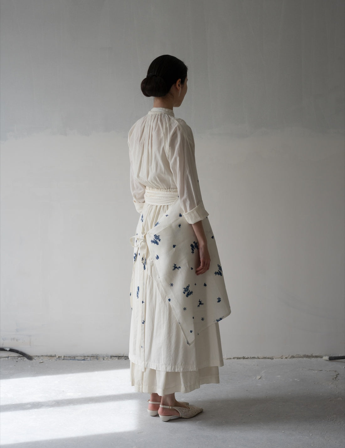 Quitan | Indigo Print Linen Apron・Indigo Print