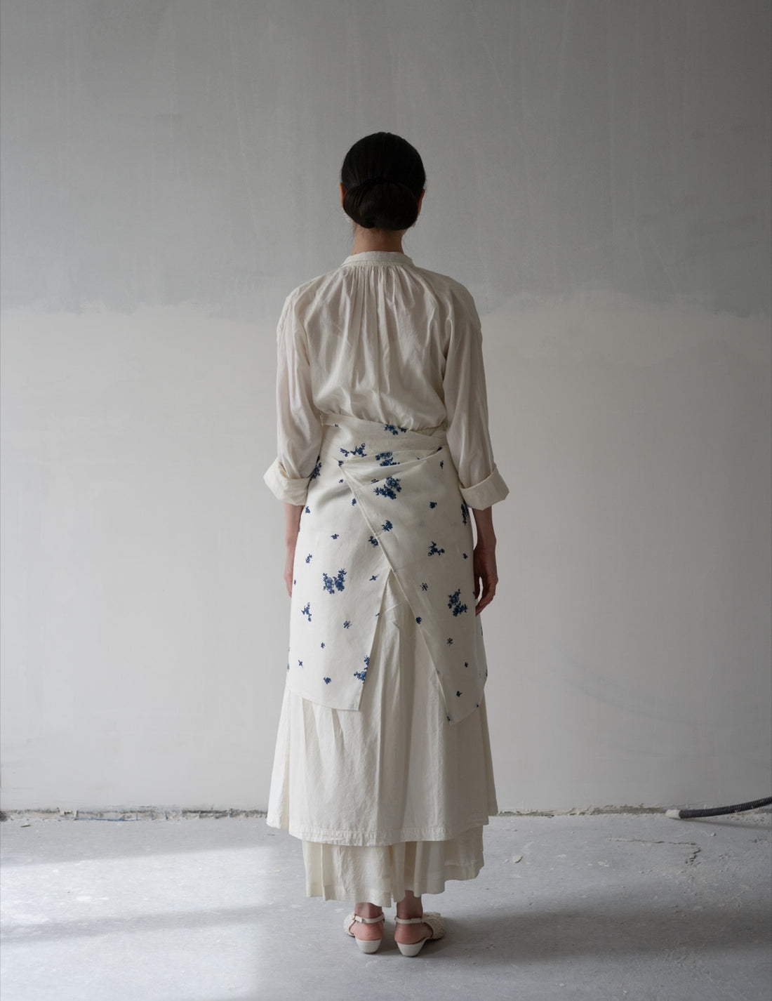 Quitan | Indigo Print Linen Apron・Indigo Print