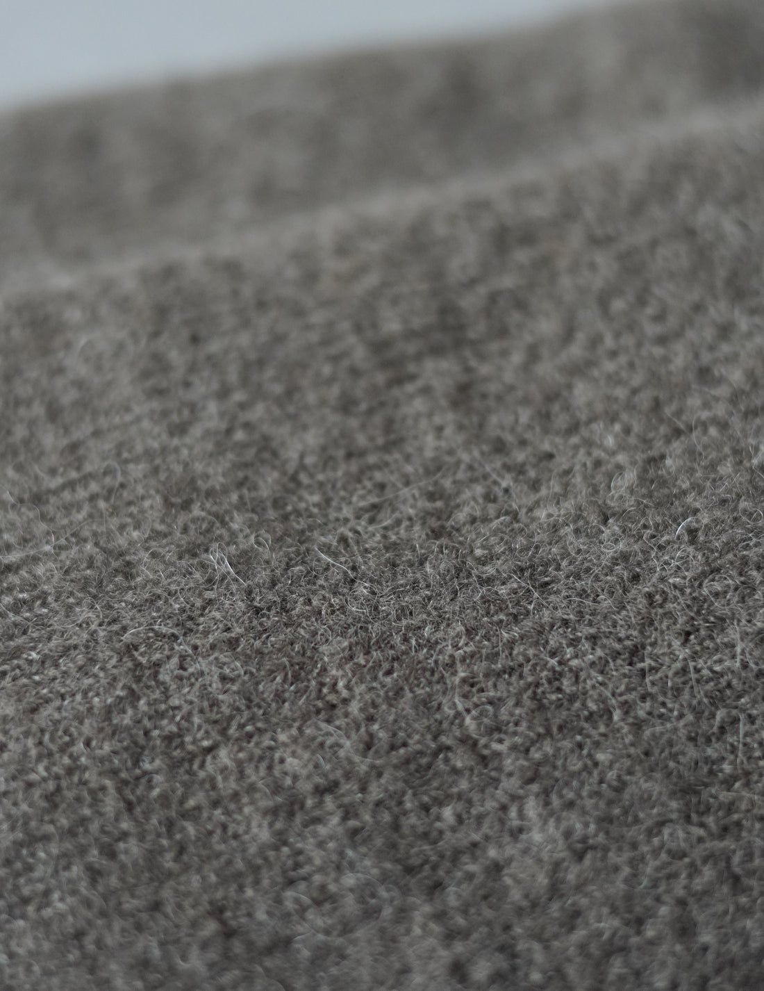 CORTANA | HANA MITTENS - DARK TAUPE