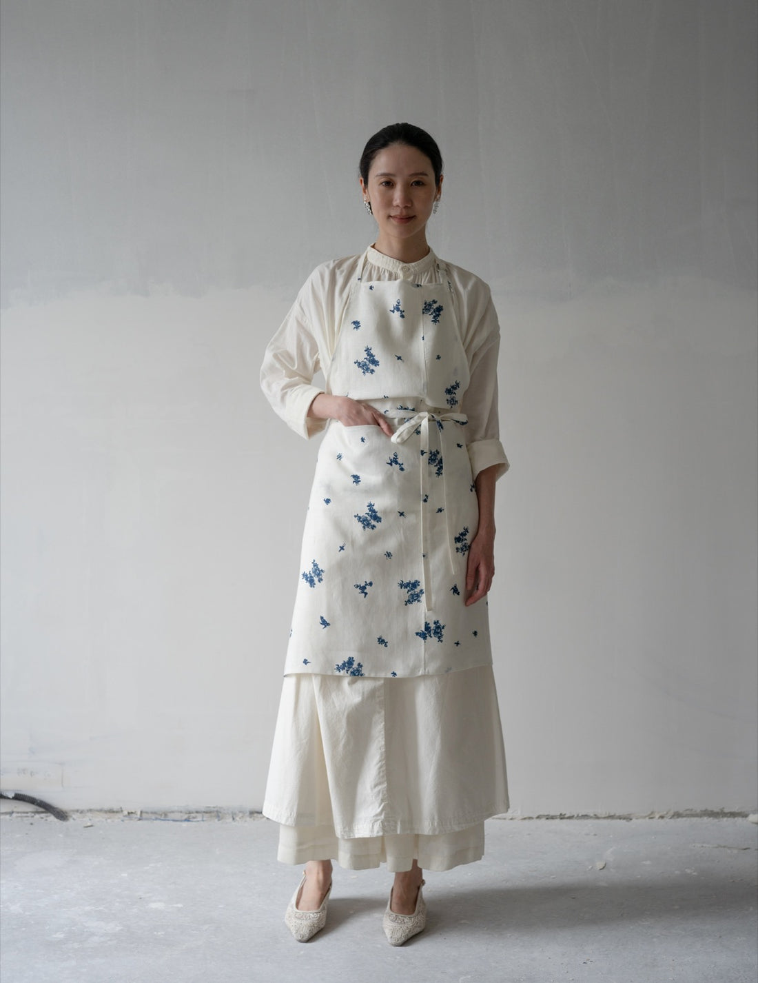 Quitan | Indigo Print Linen Apron・Indigo Print