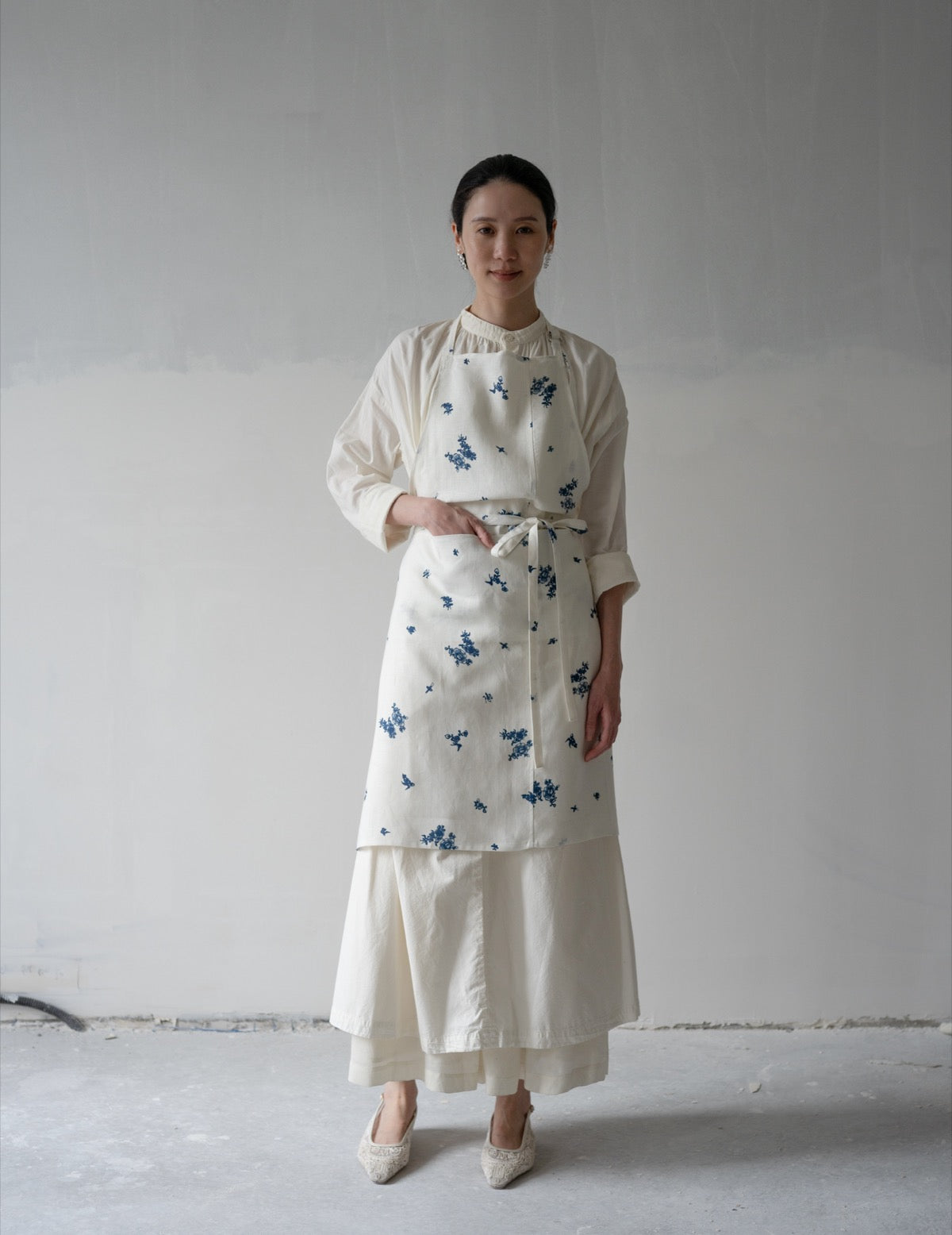 Quitan | Indigo Print Linen Apron・Indigo Print