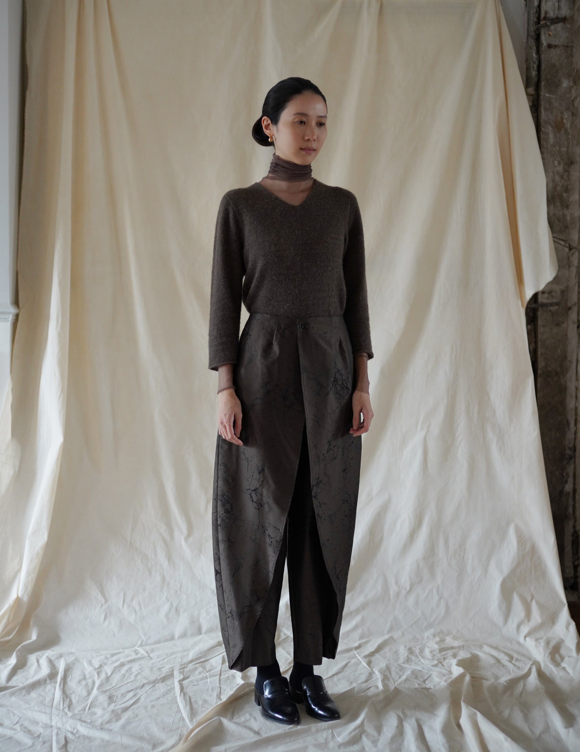 LA COLLECTION | NIKA TROUSERS - Khaki Jacquard Print