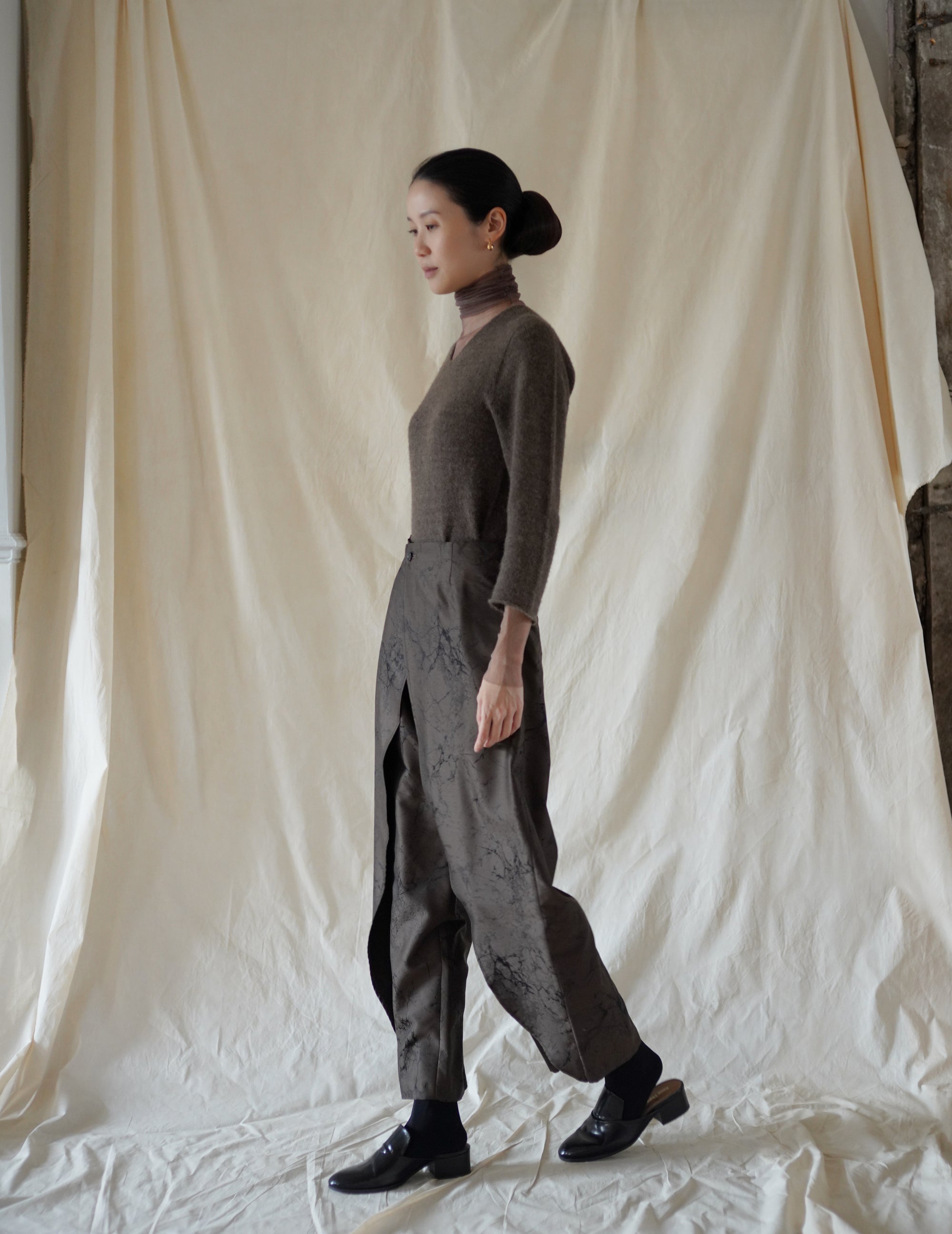 NIKA TROUSERS - Khaki Jacquard Print