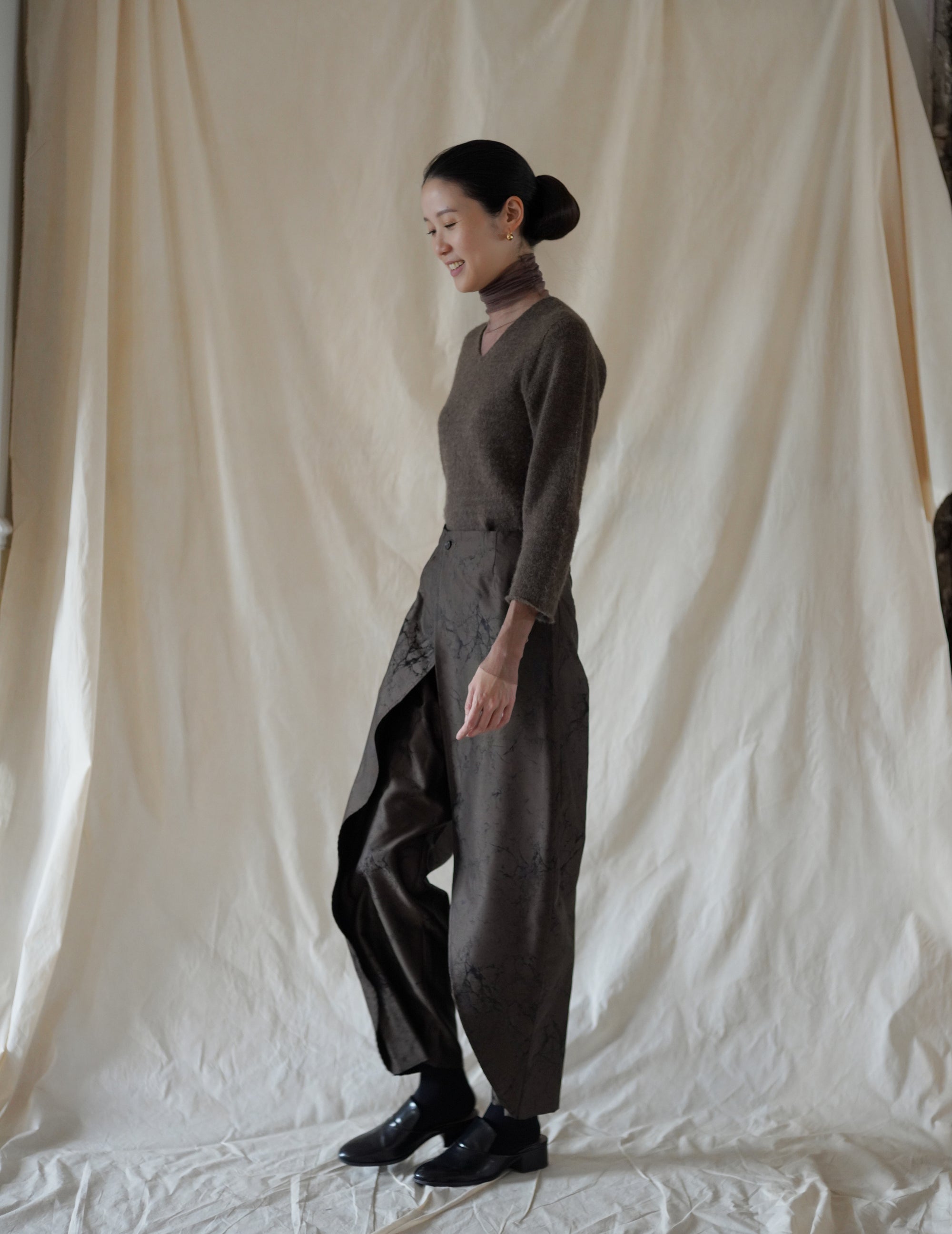 NIKA TROUSERS - Khaki Jacquard Print