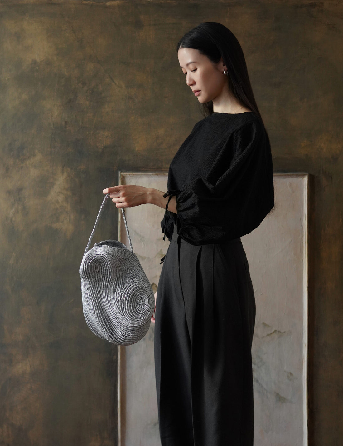 Mame Kurogouchi | Cording Embroidery Stone Round Shape Mini Bag・Silver
