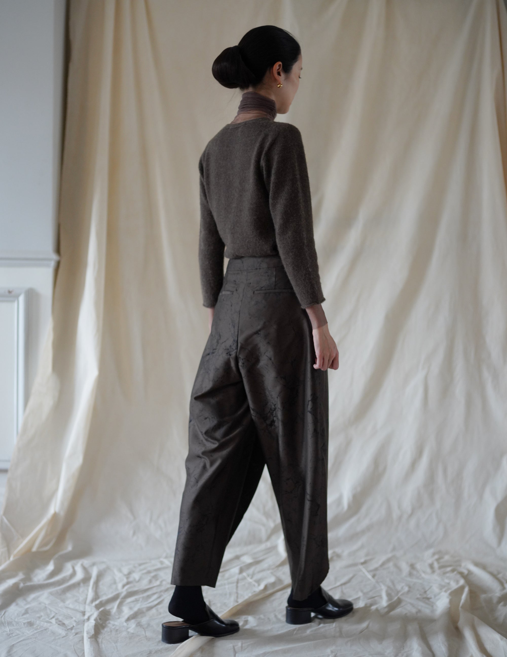 NIKA TROUSERS - Khaki Jacquard Print