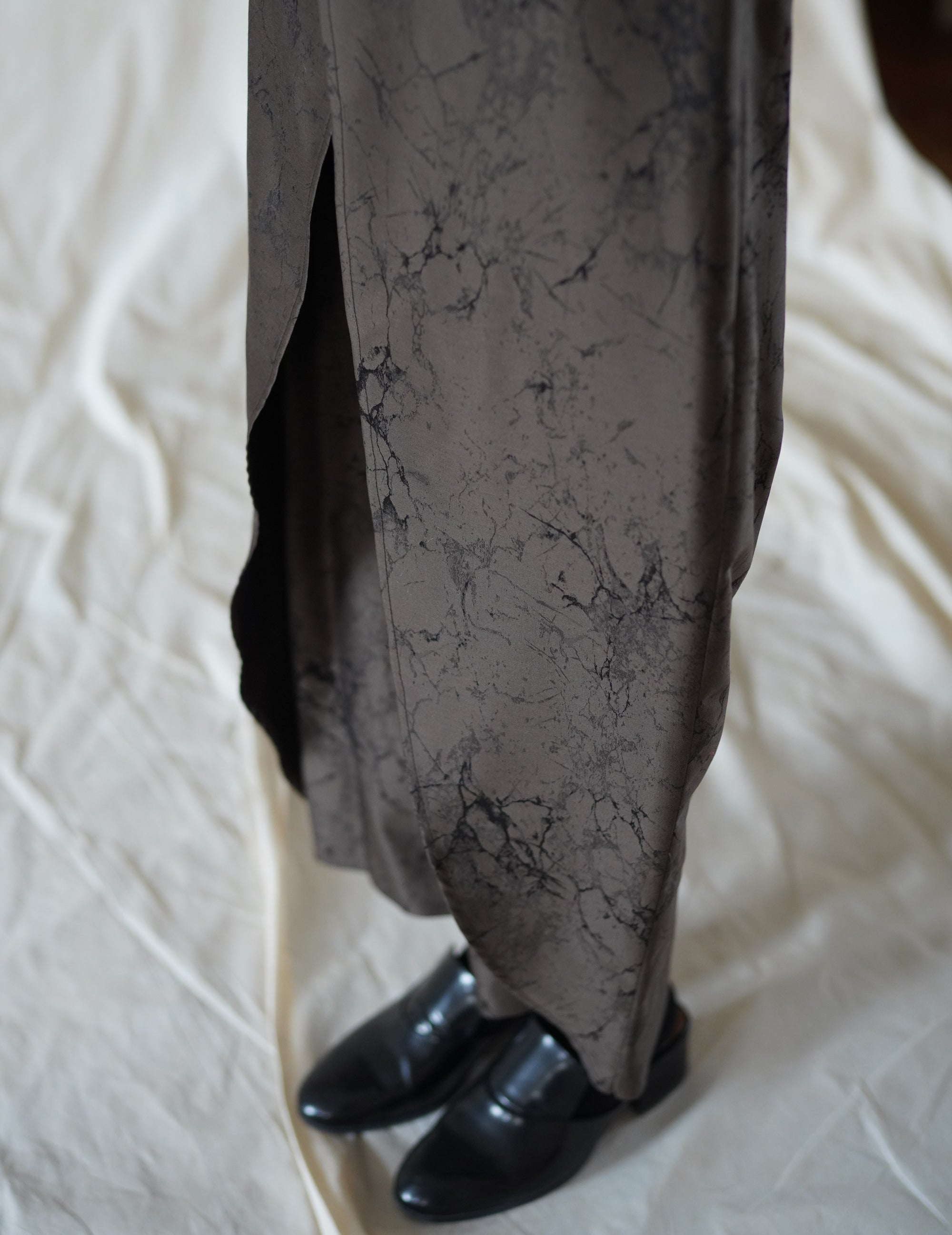 NIKA TROUSERS - Khaki Jacquard Print