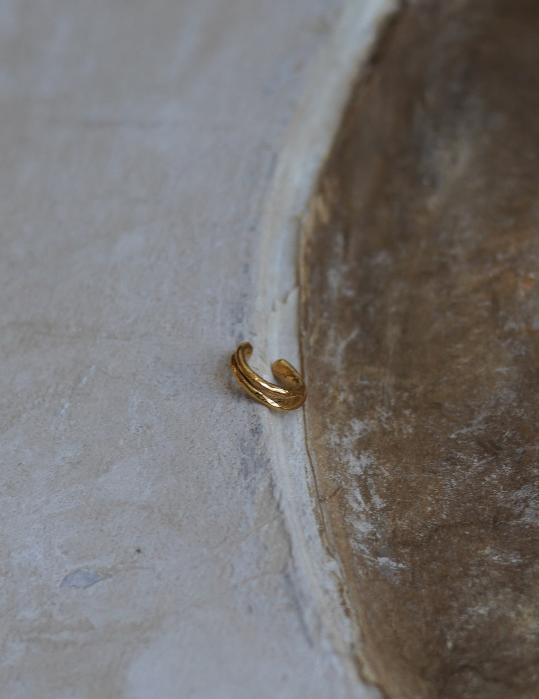 DRIP CHUNKY EAR CUFF・Gold
