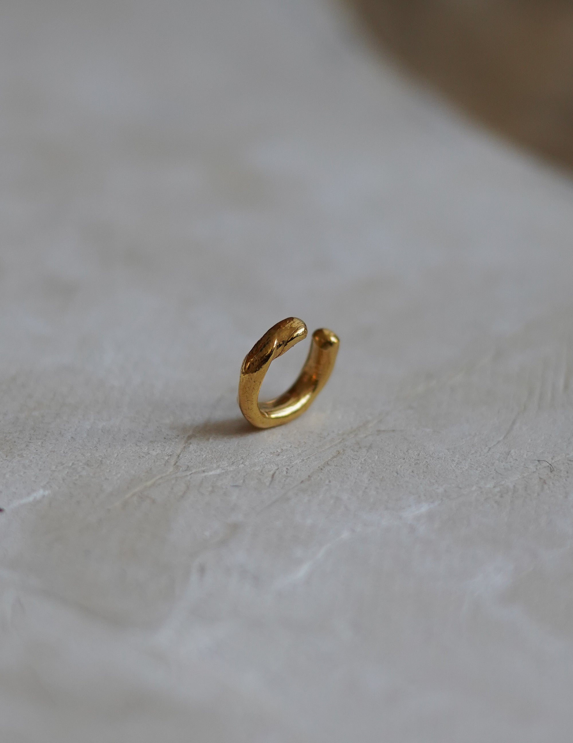 DRIP CHUNKY EAR CUFF・Gold