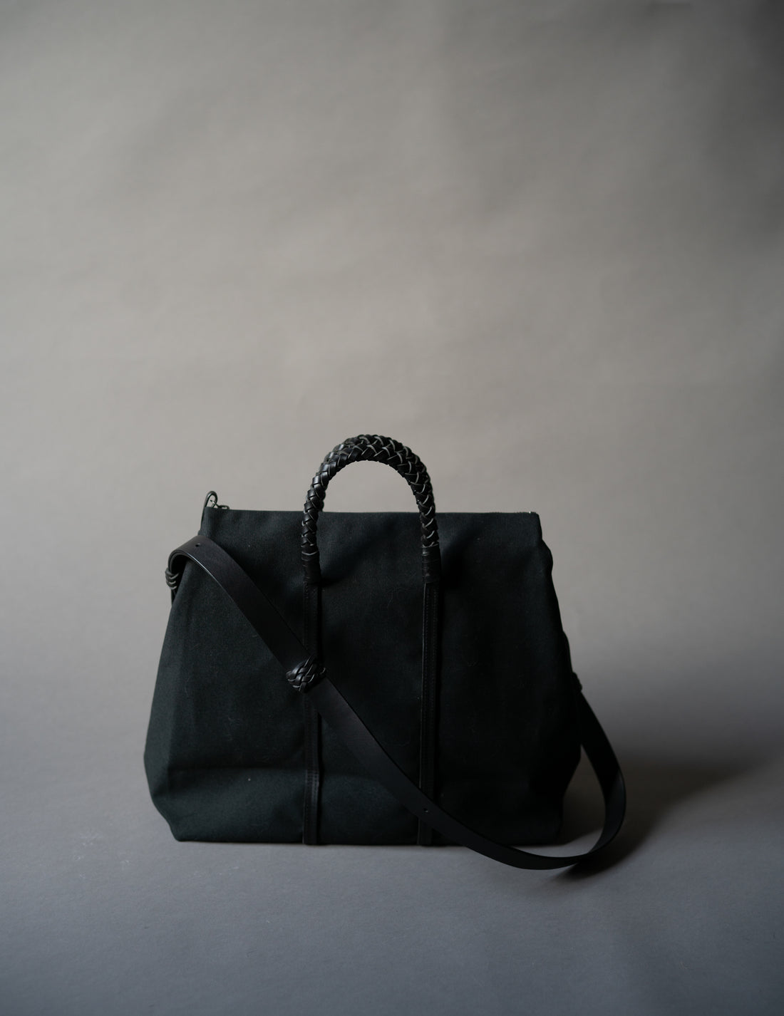 KAMARO’AN | Woven Duffle Bag-Black-#35
