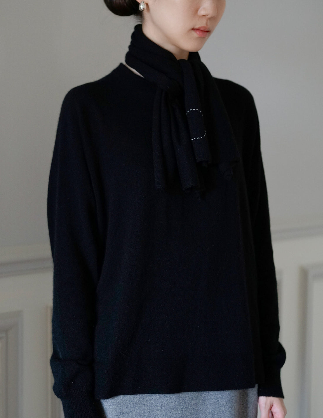 COSMIC WONDER |  Cashmere Silk Knit Scarf・Black