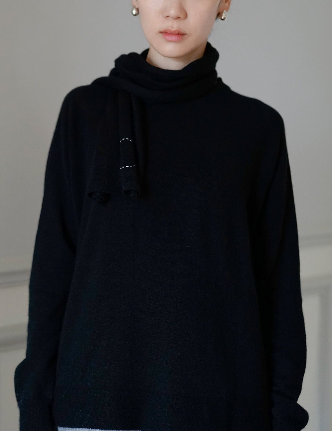 COSMIC WONDER |  Cashmere Silk Knit Scarf・Black