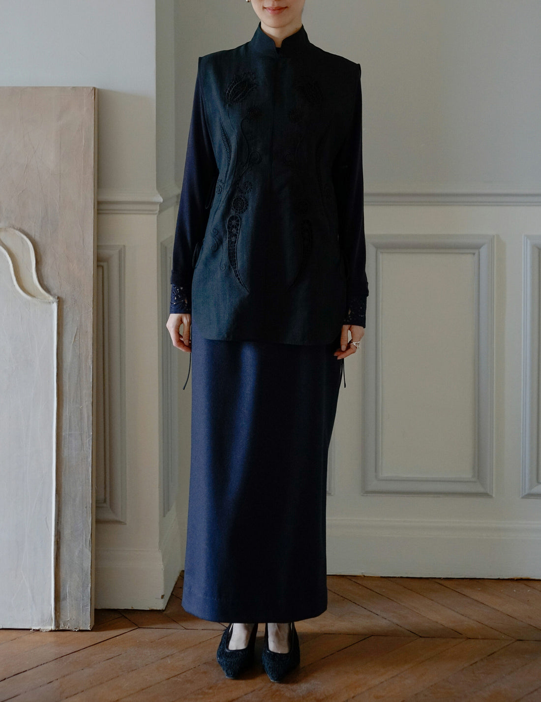 MAME KUROGOUCHI | Wool Flannel I-Line Skirt．Navy