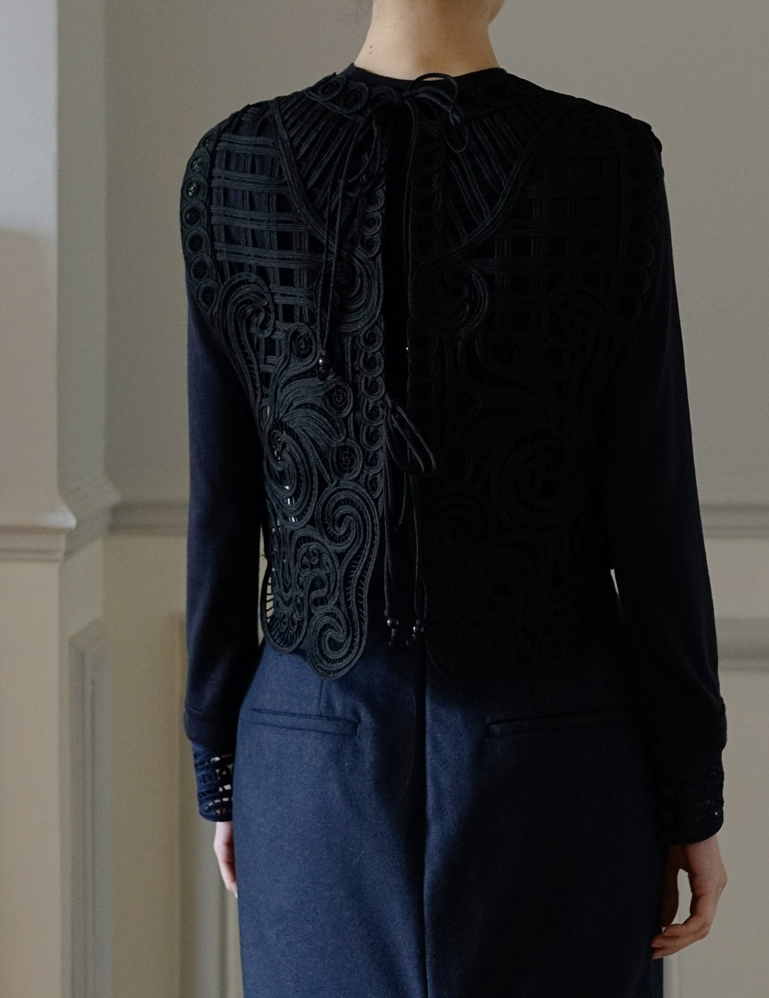 Gilet brodé en cordon・Noir 