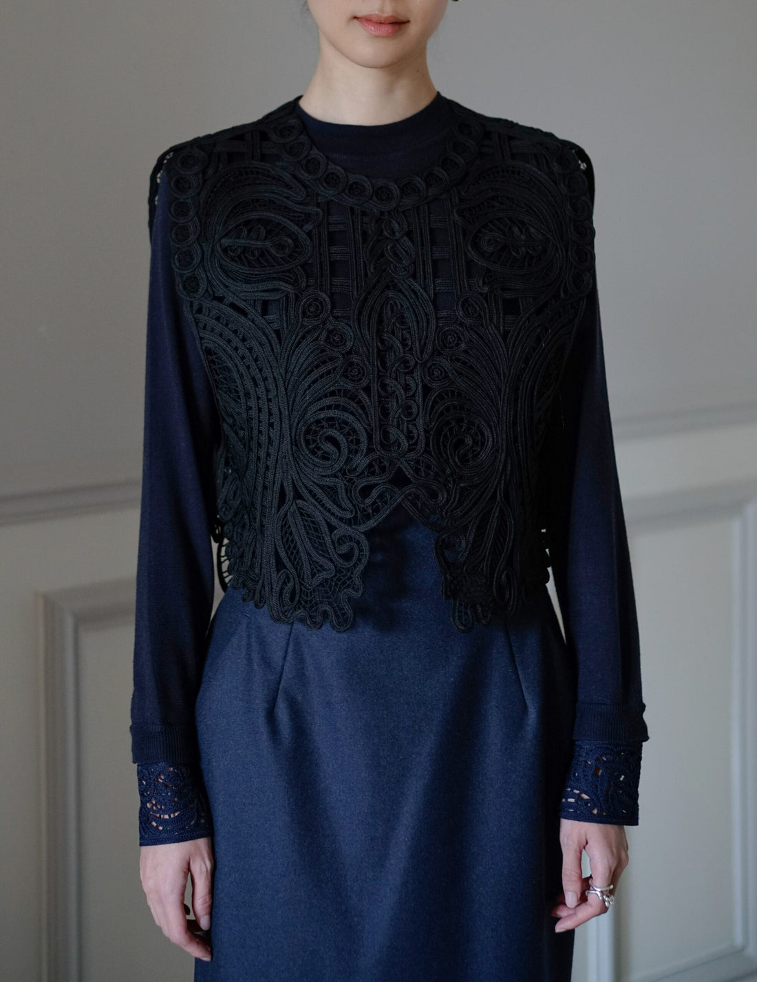 Gilet brodé en cordon・Noir 